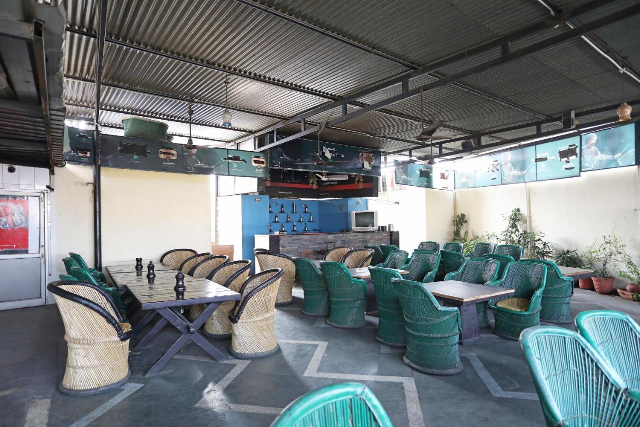 Flagship 10282 Hotel Rishi Jaipur Buitenkant foto